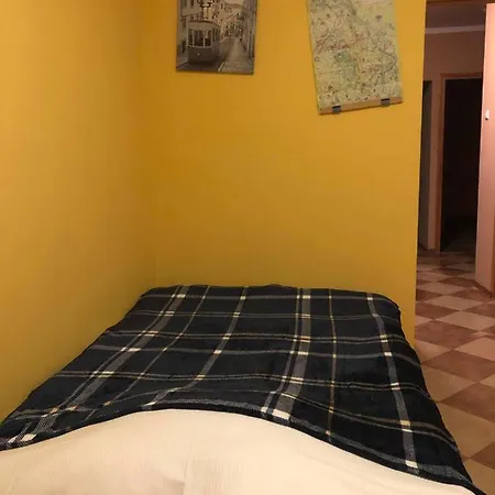 Lägenhet Samodzielny Apartament W Stroniu Slaskim *